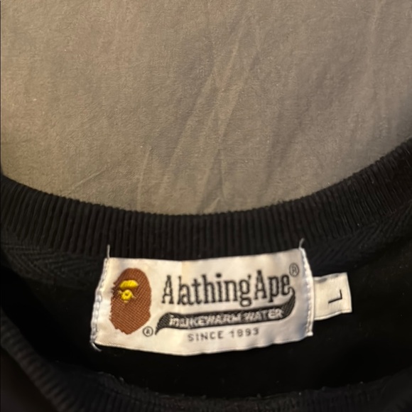 A Bathing Ape crewneck - Picture 3 of 4